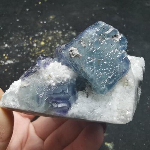 127.3gNatural rare blue-green fluorite mineral crystal specimen degaussing geology teaching home decoration collection ornaments
