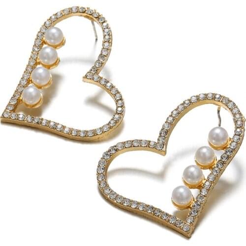 Newest Pearl Heart Stud Earrings Korean Metal Crystal Heart Earrings For Women Female Retro Wedding Stud Earrings Jewelry