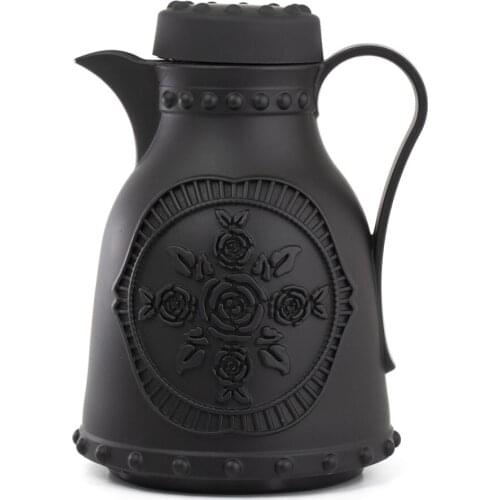 1 Lt Soft Black Flat Cap Soft Touch Roses Thermos