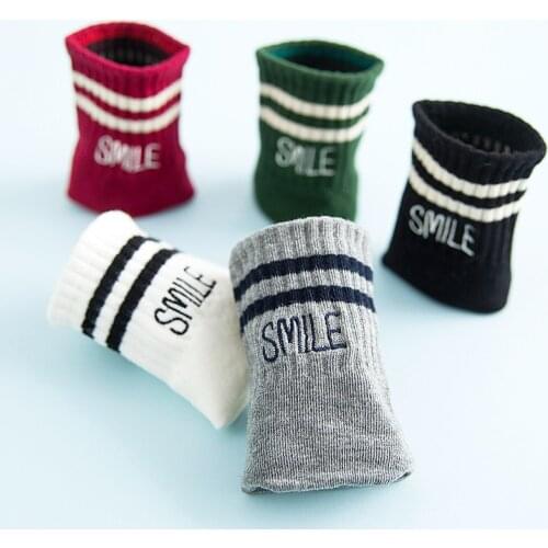Autumn Winter Stripe Letter No Heel Funny Socks Women Japanese Jorean Style Balck and White Womens Cute Socks Cotton 093002