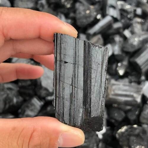 Natural natural quartz primitive specimen black tourmaline
