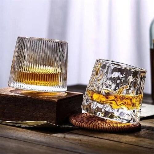 Rotating Whiskey Cup Transparent Tumbler Glass Water Cup Scottish Brandy Creative Household Cups Bar Wine Cabinet Decoration