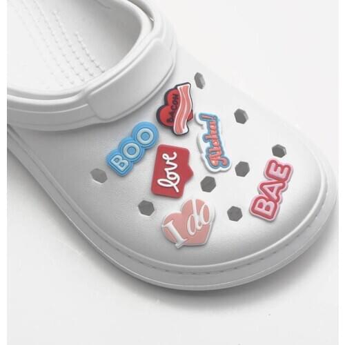 1PCS PVC Shoe Charms Croc JIBZ Boo/OMG/Black Panther Buckles Graden Shoes Accessories Croc Button JIBZ Charm Kids X-mas