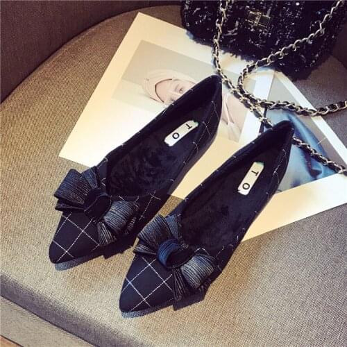 Winter Women Flat Heel Shoes Artificial Short Plush Bowknot Pointed Toe Lady Flats Casual Sweet Soft Sole Slip-On Moccasins