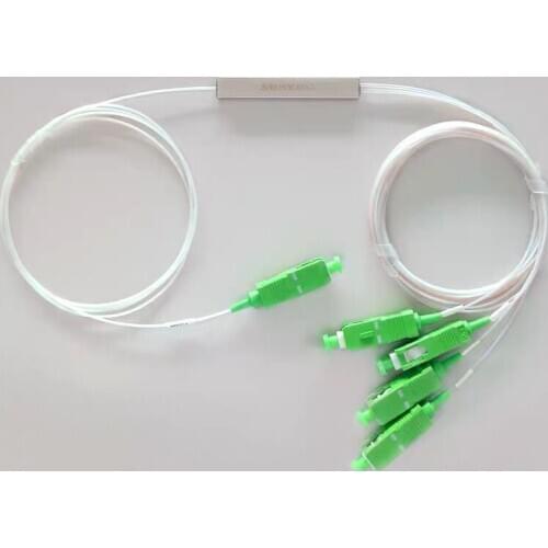 Free shipping 50pcs 100pcs/Lot FTTH PLC Splitter 1X4 SC/APC SC/UPC SM 0.9mm PVC Fiber Optic Splitter SC APC