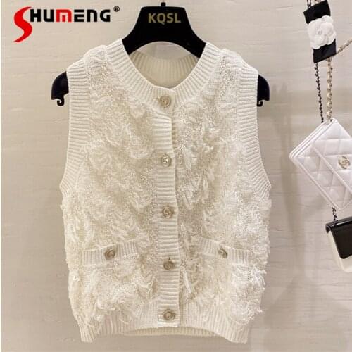 2021 New Fall Retro Hollow-out Crocheted Tassel Burrs Metal Buckle Sleeveless Knitted Cardigan Women Fashion Elegant Short Vest