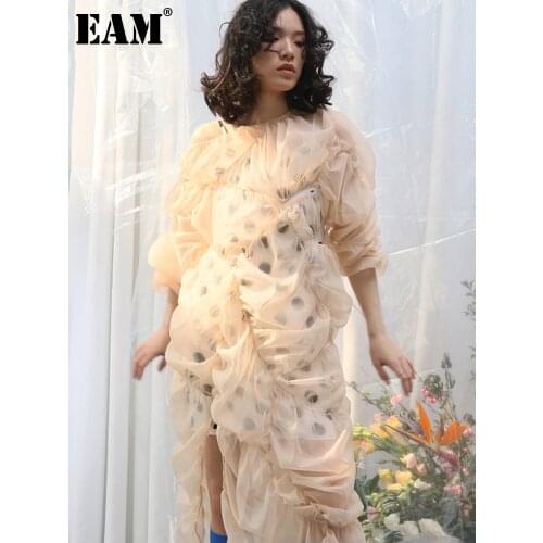 [EAM] Women Drawstring Irregular Dot Pleated Dress New Round Neck Long Sleeve Loose Fit Fashion Tide Spring Autumn 2021 1Y747