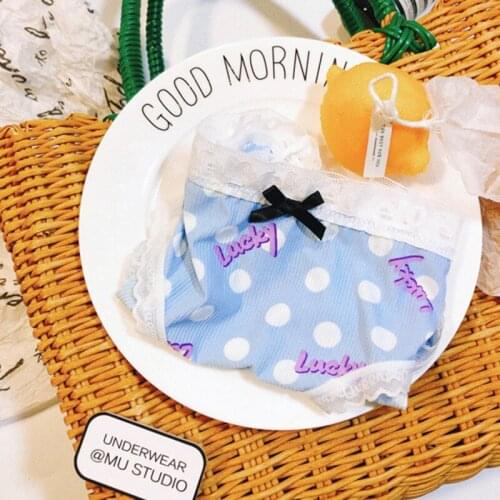 Fruit Ice Lace Lovely Girl Peach Sweet Mid Waist Lady Underwear Corset Lace Sexy Lingerie Seamless Breathable Chiffons Panties