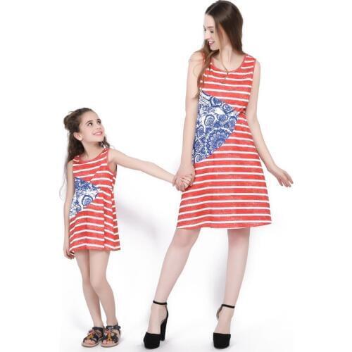 Summer Mommy and me Sleeveless Stripe Long Dresses Family Matching Outfits Mother Daughter Dress Beach Sleep Wear Clothing B52