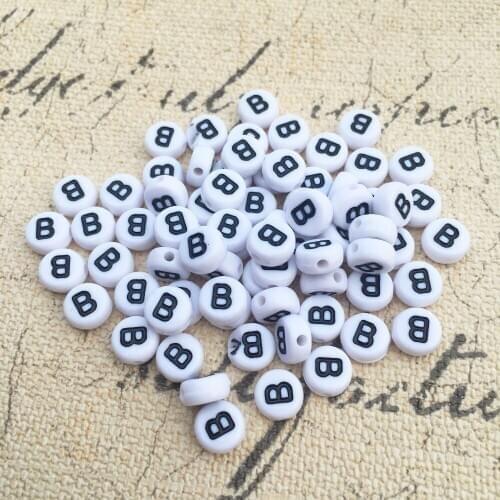Free Shipping 500PCs Small Acrylic Initial B Letter Beads 4*7MM Flat Coin Round Shape White with Black Printing Alphabet Beads
