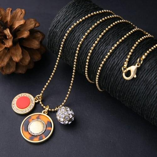 Uer Wholesale Multiple-choice Women Pendant Necklace Clearance Sale Easy-matching Necklace 2020 New Fashion Jewelry Accessories