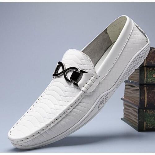 Genuine Leather Men Shoes Luxury Brand Casual Breathable Slip on Mens Loafers White Mocassins Fashion Man Driving Flat Footwear