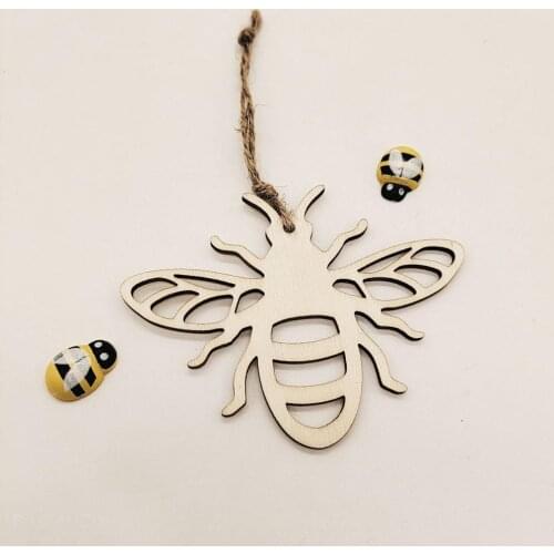 20Pcs/Set Craft Pendants Exquisite Workmanship Hollow-out Handicraft Wood Slice Bee Craft Pendants for Garden