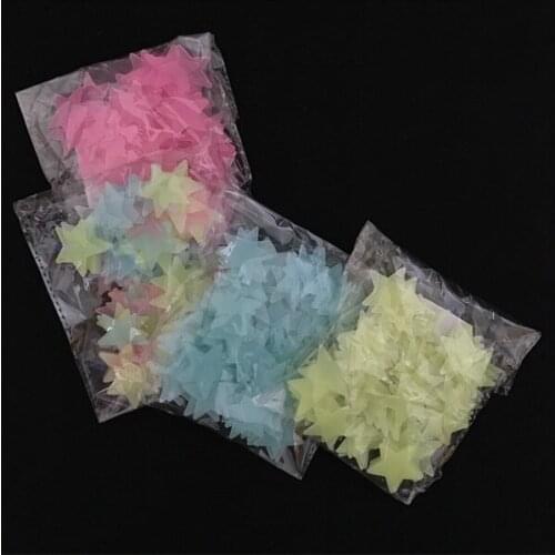 DHL 200bag 100pcs/bag 3cm Glow in the Dark Toys Luminous Star Stickers Bedroom Sofa Fluorescent Painting Toy PVC Stickers