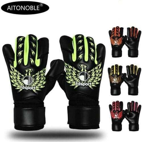 2021 Aitonoble New Design Professional Soccer Goalkeeper Glvoes Latex Finger Protection Children Students Adult Football Gloves
