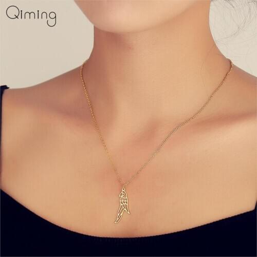 Bird Of Paradise Parrot Pendant Necklace For Women Fashion Jewelry Europe Bohemia Gift Ladies Hollow Animal Necklaces