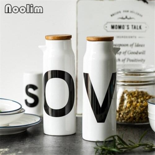 2Pcs/Set Nordic Ceramic Black and White Alphabet Seasoning Bottle Kitchen Oil Pot Simple Vinegar Soy Sauce Dispenser 400ML