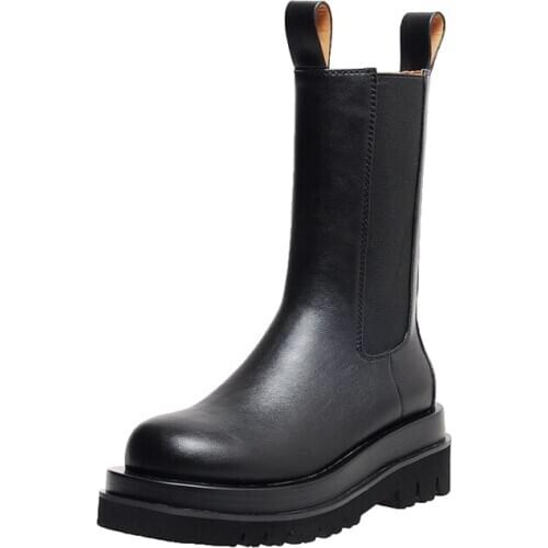 New style Genuine leather Female boots Fashion boots Womens boots cowhide Womens shoes