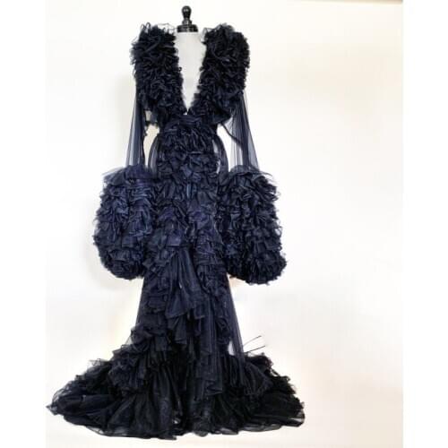 Luxurious Long Night Robe Tiered Ruffles Sweep Train Party Celebrity Sleepwear Bridal Nightgown Robes