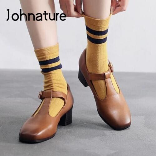 Johnature Genuine Leather Pumps Women Shoes 2021 New Spring/Autumn High Heels Round Toe Casual Buckle Retro Concise Ladies Shoes