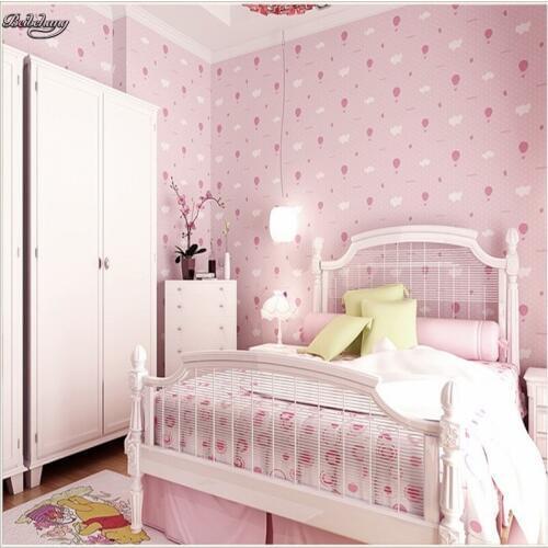 Beibehang Environmental protection non-woven breathable wallpaper warm childrens room ovely pink strawberry wallpaper