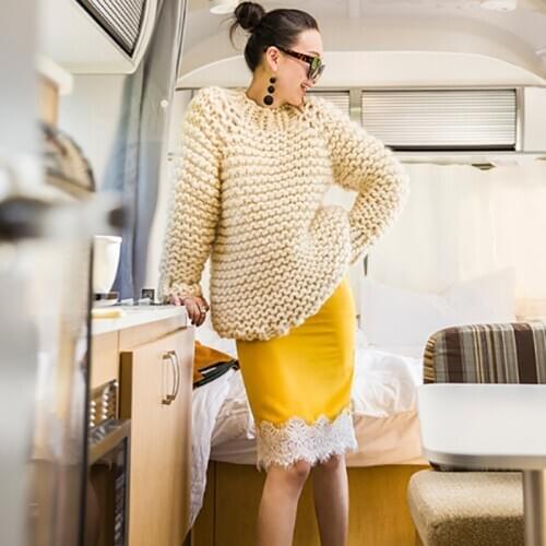 Winter Pure hand women Thickened Turtleneck sweater Loose large size Coarse lines ultra-thick Hand sweater White women sweater