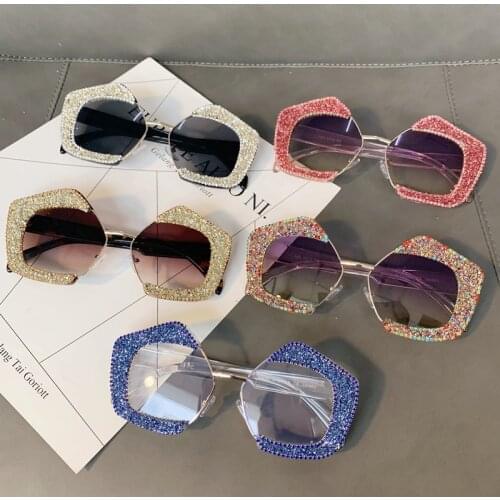 2021 Square Baroque Sunglasses Women Crystals Sexy Girls Sun Glasses Rhinestone Ladies Shades for Party Oculos De Sol Feminino