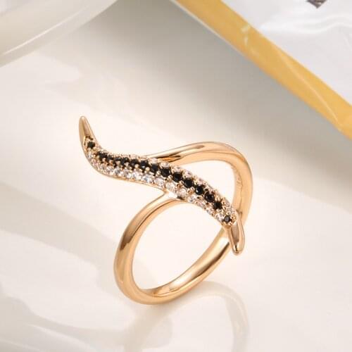 Luxury Female White Black Crystal Ring Charm Rose Gold Color Wedding Rings For Women Cute Bride Wave Zircon Engagement Ring