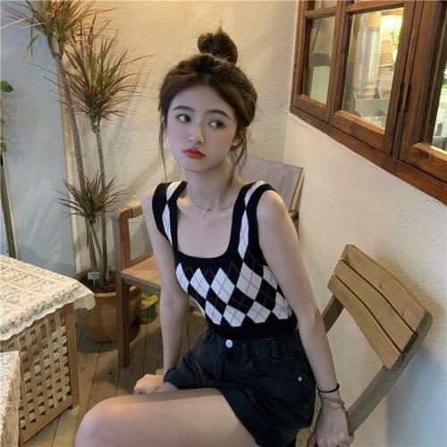 Retro Y2k Argyle Knitted Sweater Vest Women Summer Autumn 2021 Fashion Korean Square Neck Crop Tops Slim Preppy Style Pullovers