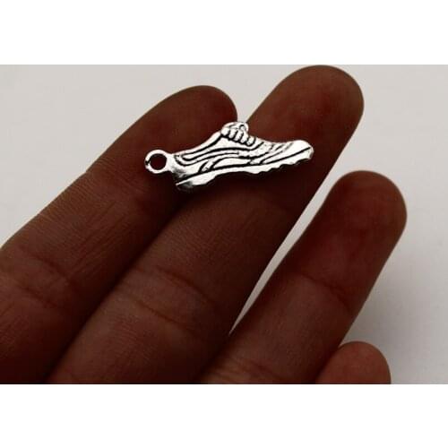 20pcs Wholesale Price Gym Tennis Athletic Shoes Charms Antique Silver Plated Shoes Pendant For Handmade Jewelry Accessories