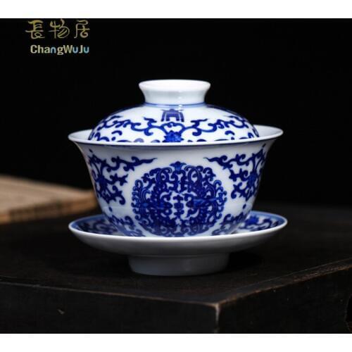 Changwuju in Jingdezhen Cups handmade Kung-Fu tea cup ware the blue and white tea covered bowl with Chinese trational painting