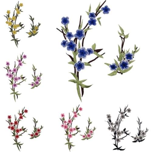 New Plum Blossom Flower Floral Applique Clothing Embroidery Patch Fabric Sticker Sew on Patch Craft Sewing Repair Embroidered