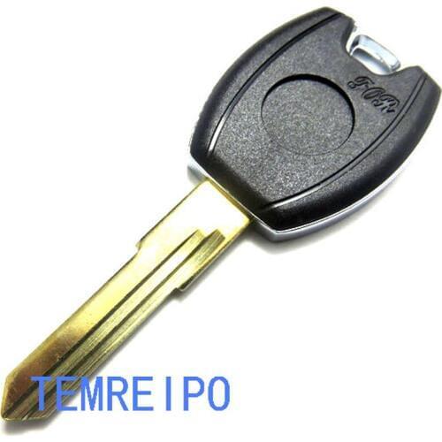 20pcs/lot chip keys for Vol kswagen jet ta car transponder key shell fob replacement key cover
