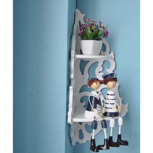Free-perforated wall shelf wall wall hanging simple partition European bedroom living room wall wall hanging wall flower stand