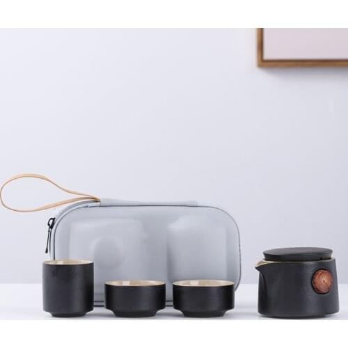 Ceramic Teapot With 2 Cups Portable Travel Tea Sets Drinkware Chinese Handmade Quality Gifts for Friend Teaware Kung Fu Tea Sets