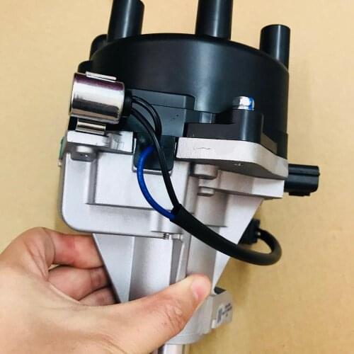 Ignition Distributor For Nissan Frontier Xterra QX4 Pathfinder VG33 Quest V6 3.3L 22100-1S704 22100-7B000 22100-0W602 221001W601