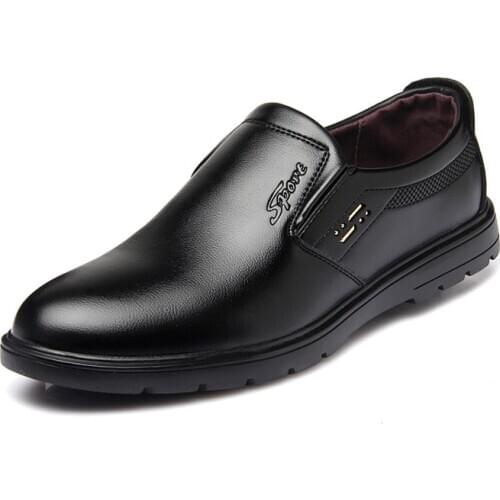 2019 British comfortable Slip-On Genuine leather Loafers For Men Shoes Moccasins office Business Dress formal Male shoes Size44