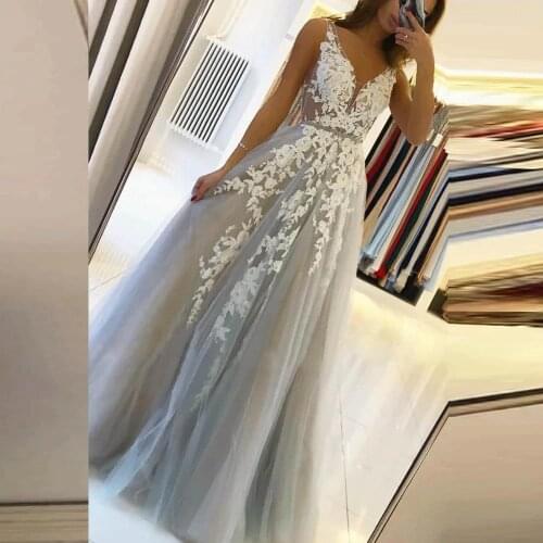 2021 For Women Sexy Gray V Neck Long Prom Dresses Summer Backless White Lace Dubai Evening Party Gown New robes de soirée