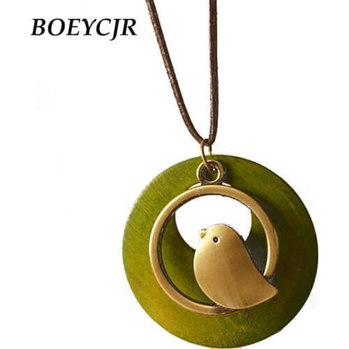 BOEYCJR Lovely Alloy Bird Necklace Chain Handmade Jewelry Ethnic Hollow Wood Long Pendant Necklace for Women Gift Colar