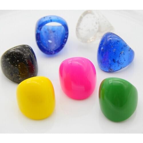 FishSheep Punk Geometric Big Resin Rings For Women Colorful Large Round Acrylic Glitter Finger Ring Female Fashion Party Jewelry