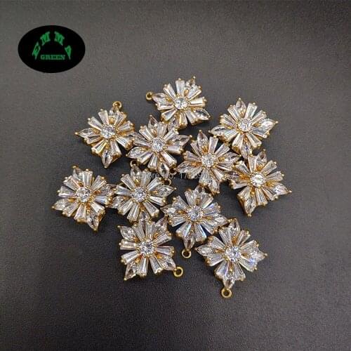 Zircon Button Snowflake CZ Zircon Charms Pendant for Jewelry making 20pcs lovely Flower Zircon Charm Connector Embellishments