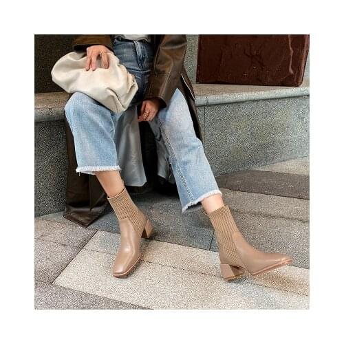 Vintage milk tea-colored winter leather short boots wool boots knitted short boots thin women boots