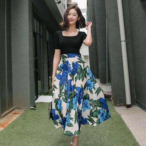 Women 2 Pieces Set All-match Knit Top And High waist Floral Print Skirts Casual Outfits 2021 Summer New