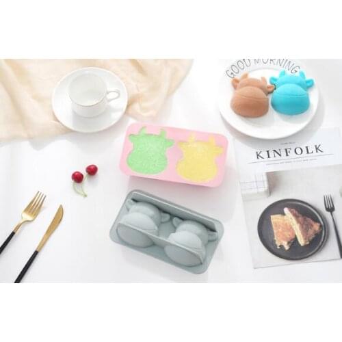 Ice cube mold for silicone cake mold