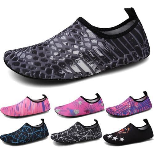 Water Socks Diving Swimming Shoes Men Women Beach Camping Shoes Yoga Shoes Foldable Adult Unisex Aqua Flat Soft Walking Sneakers
