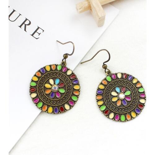 Bohemian Exaggerated Round Pendant Earrings Rainbow Sun Flower Crystal Vacation Earrings Women Ocean Wind Jewelry