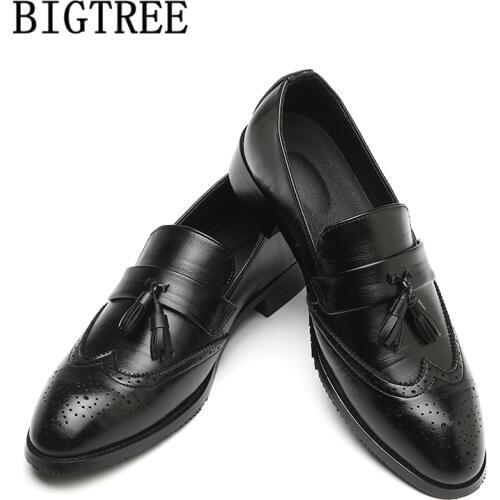 Brogue Shoes Men Leather Tassel Loafers Formal Shoes Men Dress Luxury Brand Office Shoes Men Elegant Coiffeur Chaussure Homme