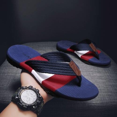 New Summer Men Flip Flops Non-slip Beach Outdoor Male Sandals Soft Light Weight Slippers Bathroom Slides Shoes Zapatos Hombre