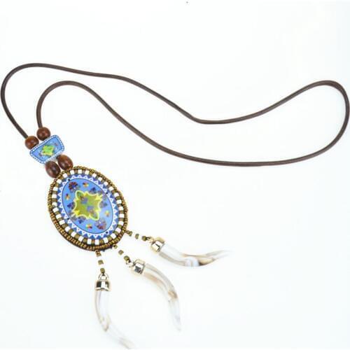 Resin white Ox horn tassel pendant necklace & handmade ethnic long big Retro style necklace &2017 fashion Clothing accessories