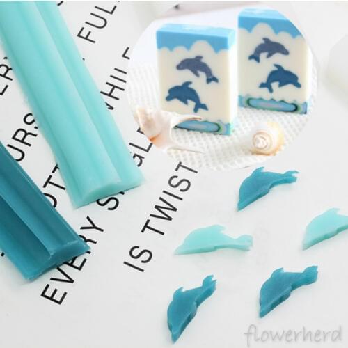 Melt & Pour Soap Mold Candle Cake Rolls Sandwich Silicone Mold Dolphin Heart Flower Stars Mousse Tube Mold Cake Decorating Tools